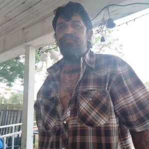 Meet your Posher, Raymond